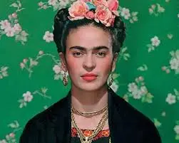 Temmuz ayı önemli olaylarından biri de ünlü ressam Frida Kahlo'nun 13 Temmuz’da hayatını kaybetmesidir.