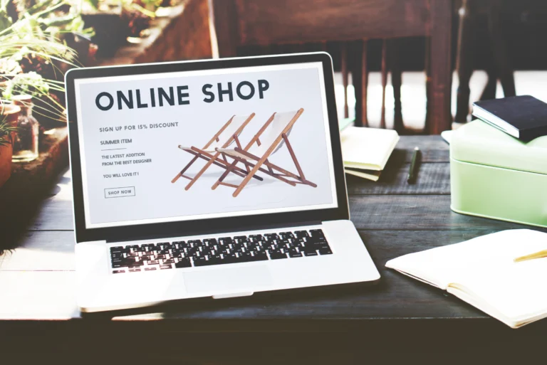 E-ticarette başarılı olmanın yollarını Taka Bilişim ile keşfedin makale görseli